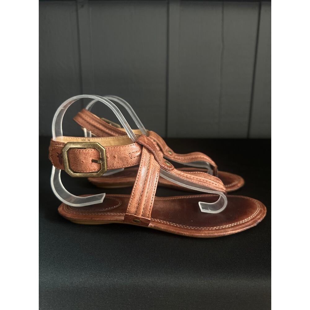 Frye Alessia Trapunto Brown Leather Buckled Thong Sandals Size 7 - Picture 2 of 11